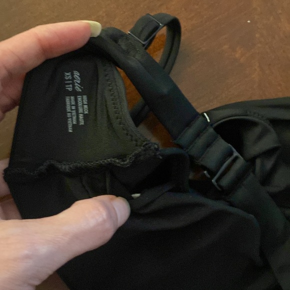 Aerie black swimsuit top size xs nwt - Picture 5 of 5